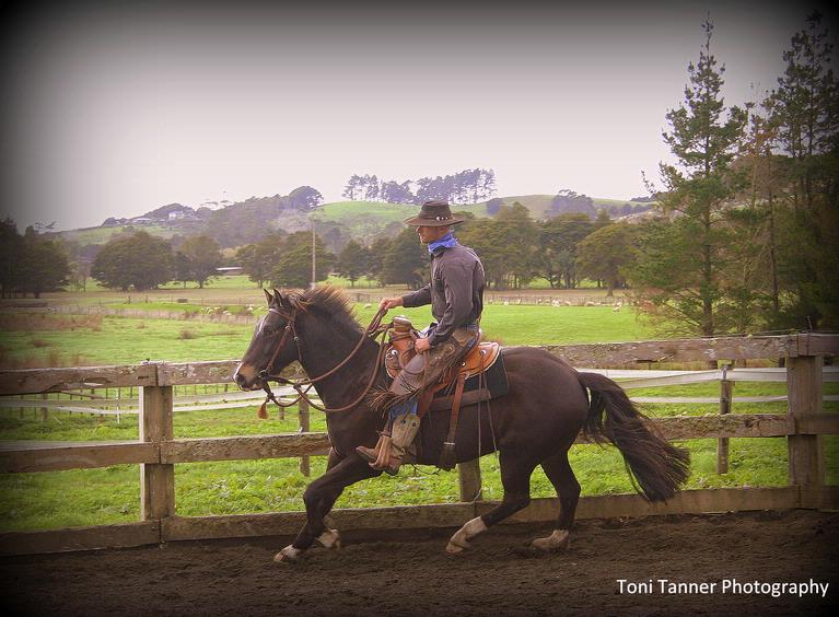 Ben the True West Horseman trains Carlos